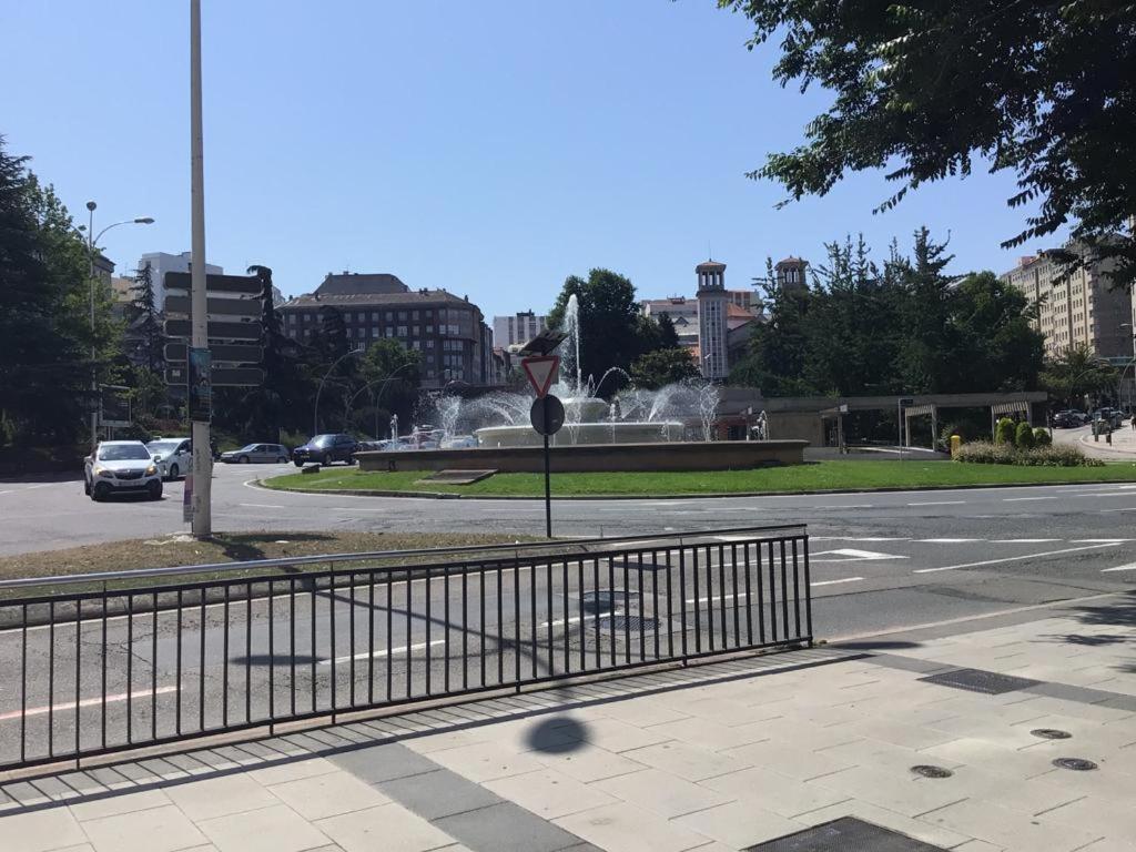 Hyp - Esquina Primavera A Coruna Ngoại thất bức ảnh